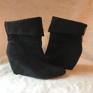 Express black cuffed ankle booties